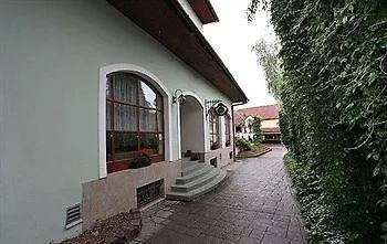 Napoleon Hotel