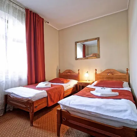 Отель Hotel Napoleon Austerlitz Славков-у-Брна